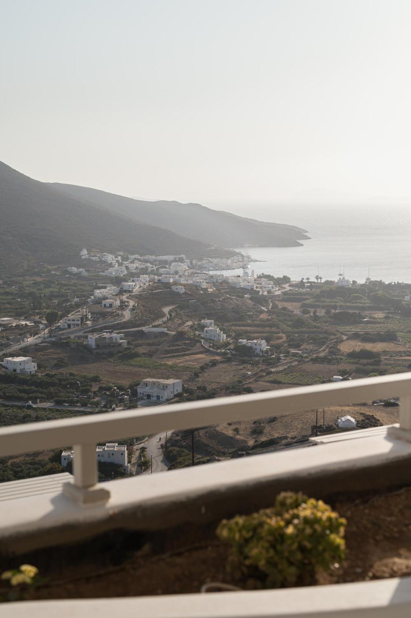 Castello Amorgos Suites Katapola Exterior photo